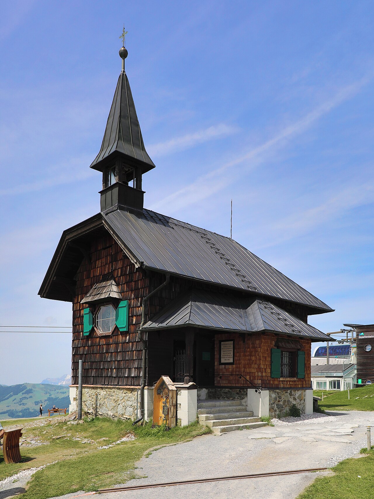 Die Elisabethkapelle am Gipfel