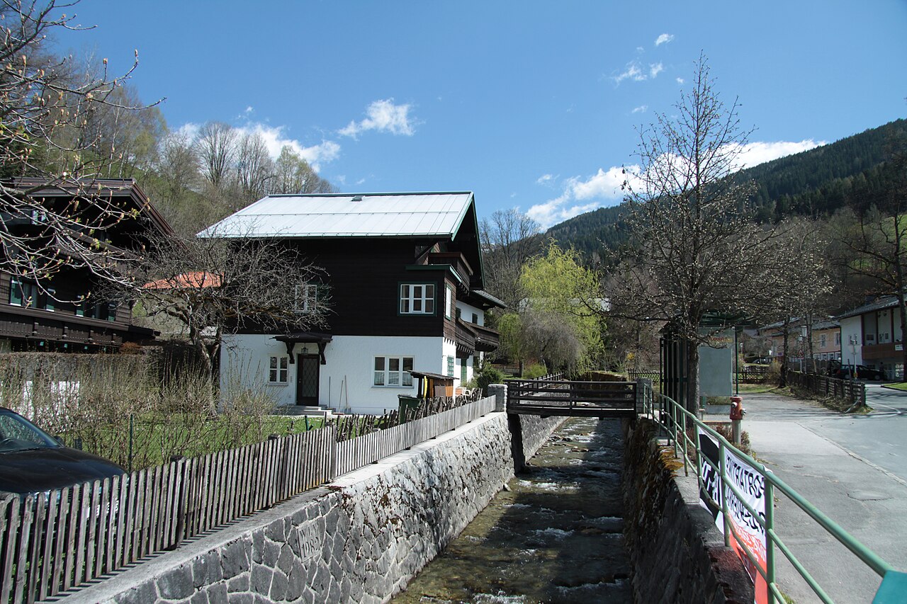 Thumersbach am Ostufer